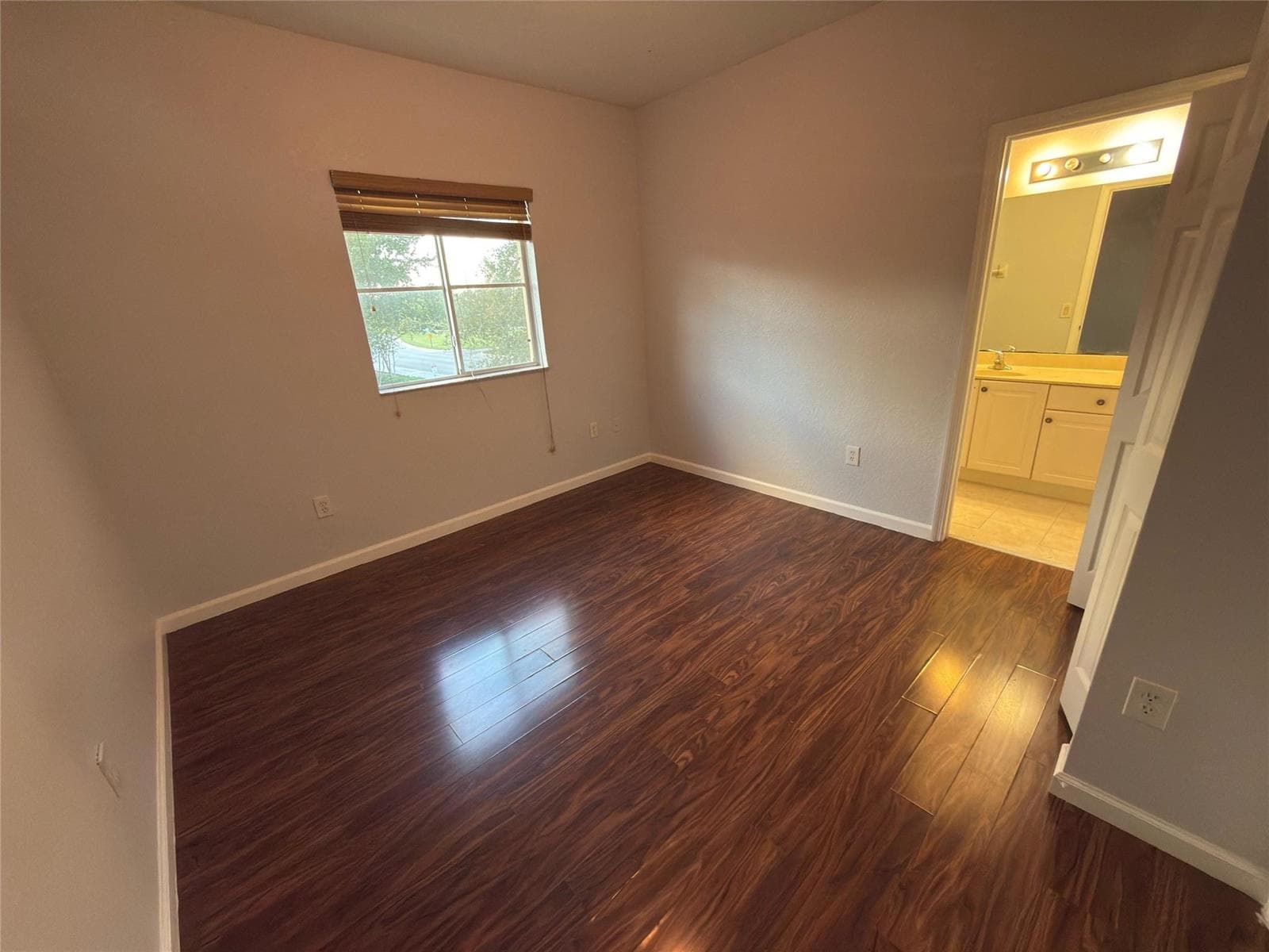 8320 Santa Monica Avenue # 8320, Tamarac, FL 33321 — zdjęcie 2
