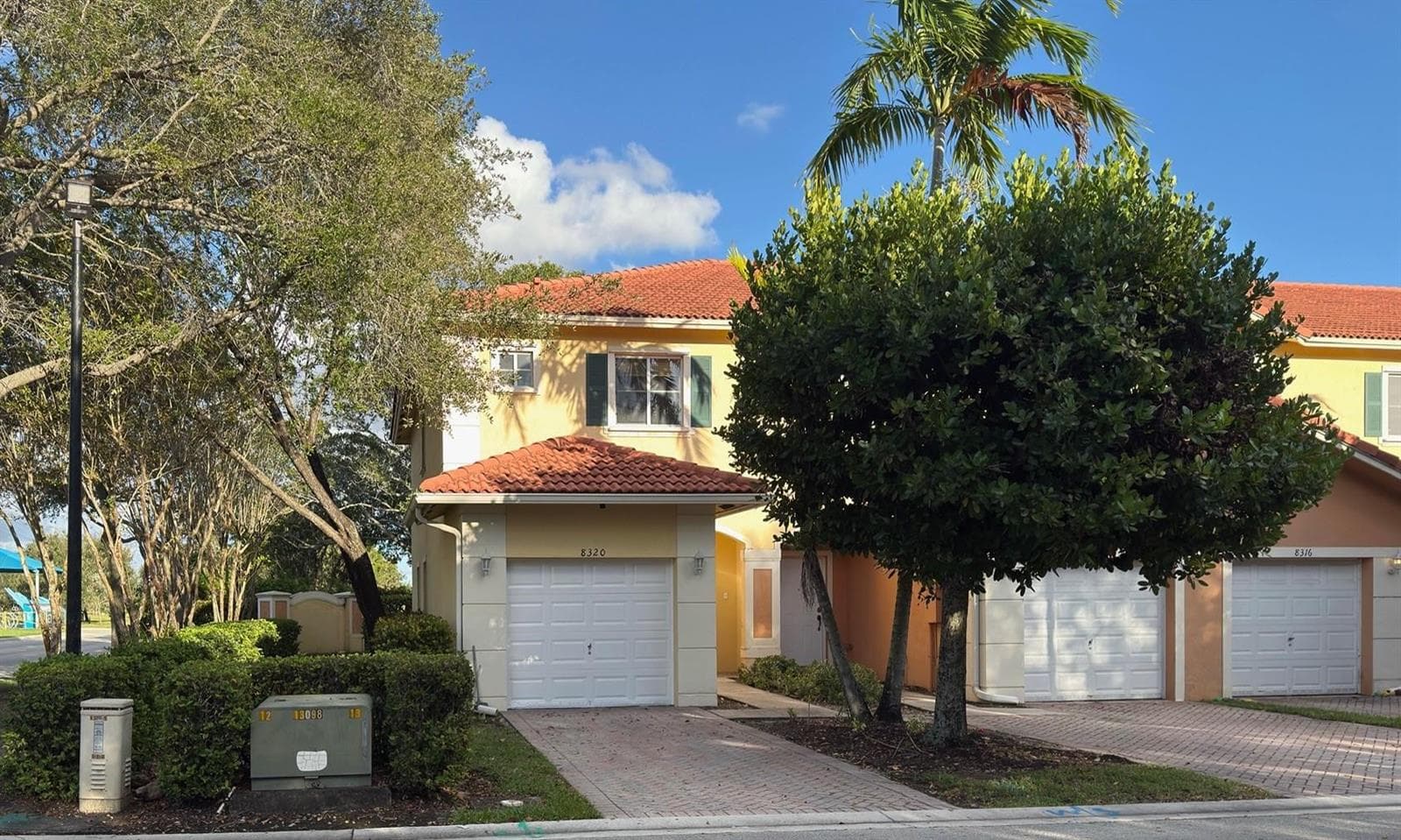 8320 Santa Monica Avenue # 8320, Tamarac, FL 33321