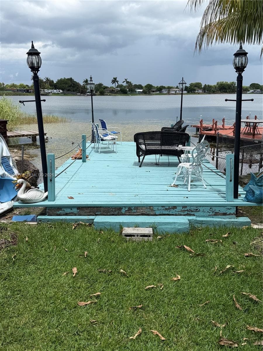 4851 NW 192nd St # 1, Miami Gardens, FL 33055 — zdjęcie 2