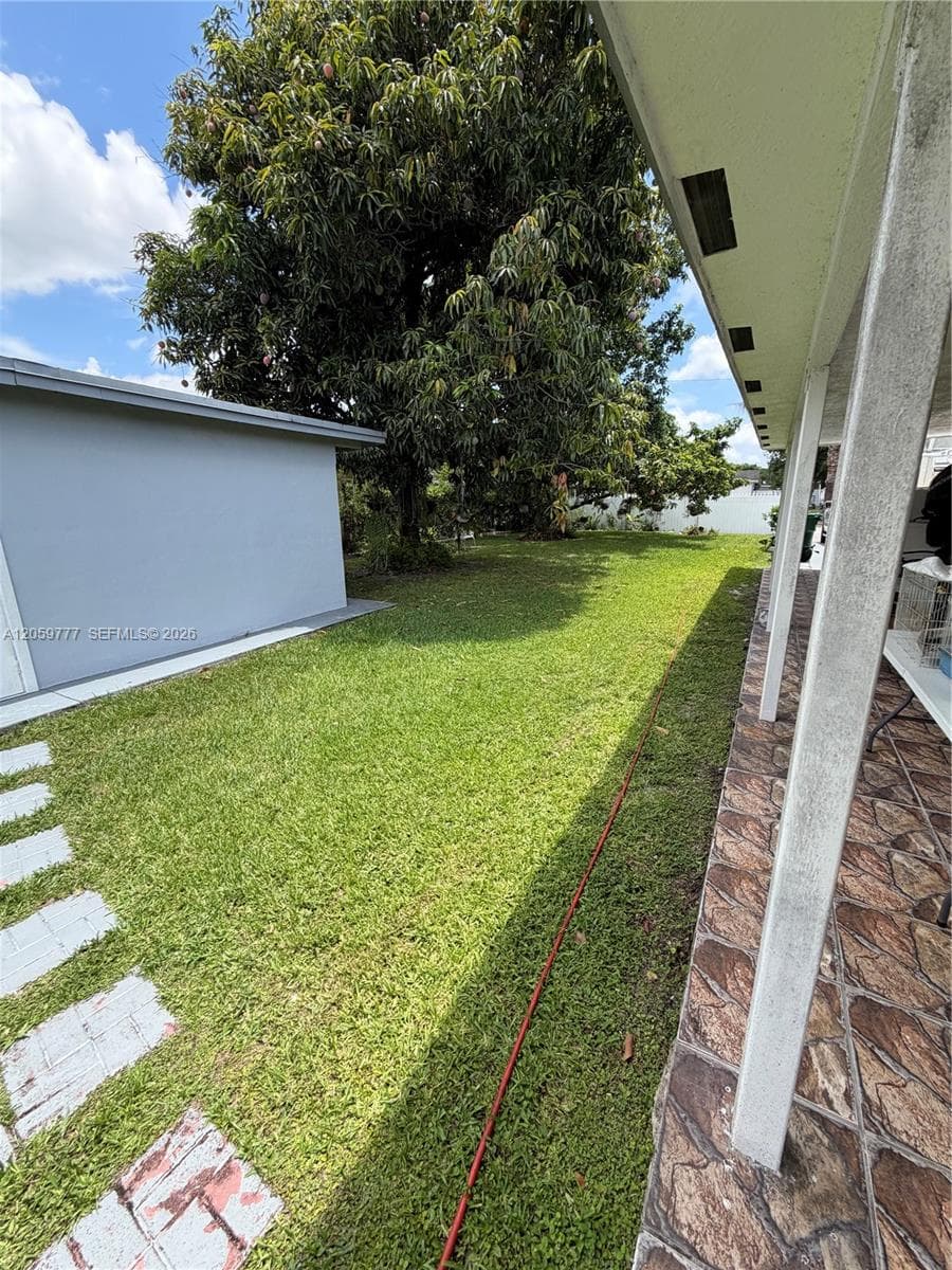 4851 NW 192nd St # 1, Miami Gardens, FL 33055 — zdjęcie 4