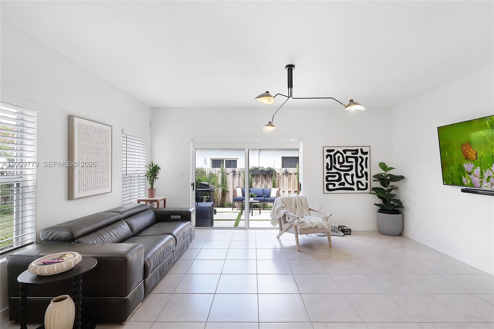 357 NE 1st Dr, Florida City, FL 33034 — zdjęcie 4