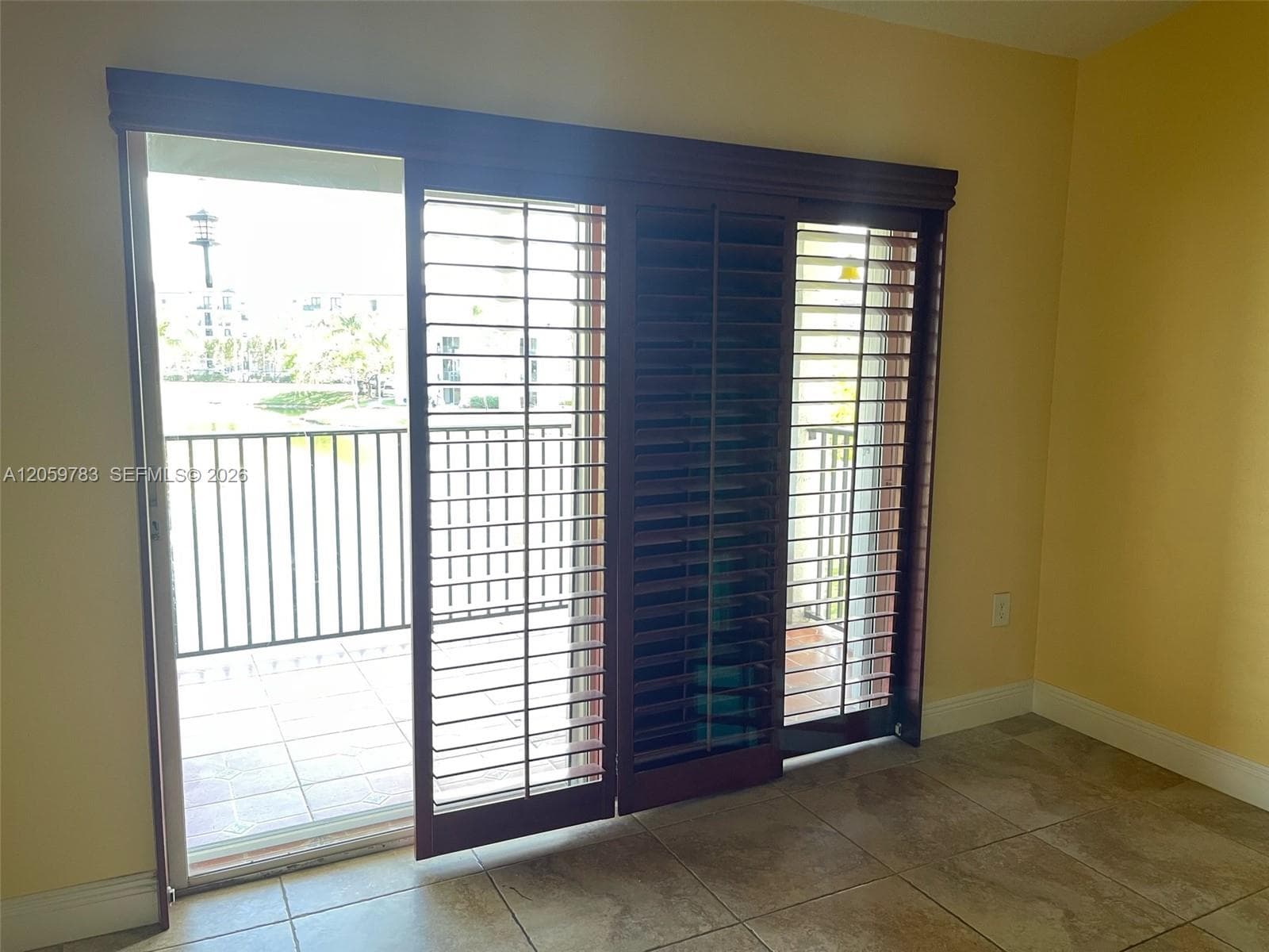 4540 NW 107th Ave # 308-11, Doral, FL 33178 — zdjęcie 2