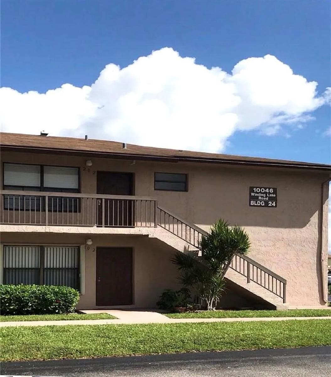 10046 WINDING LAKE Road # 202, Sunrise, FL 33351