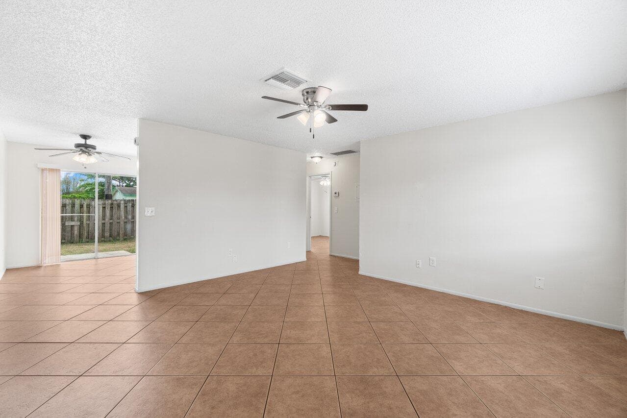 4764 Gulfstream Road, Lake Worth, FL 33460 — zdjęcie 4