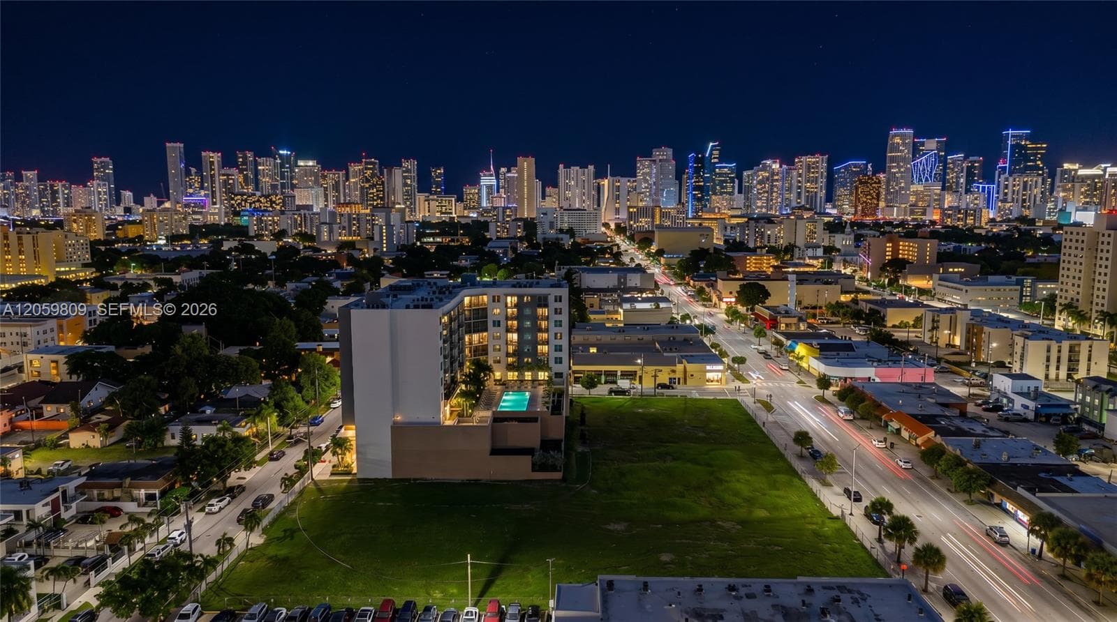 1110 NW 1st ST # 305, Miami, FL 33128 — zdjęcie 2
