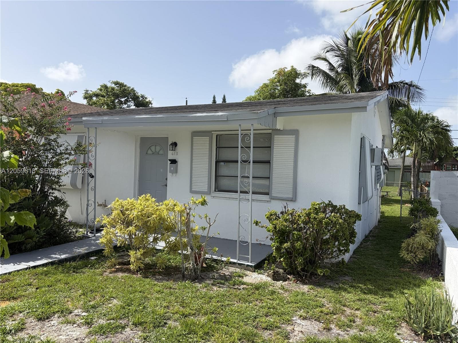 613 NW 5 CT, Hallandale Beach, FL 33009 — zdjęcie 3