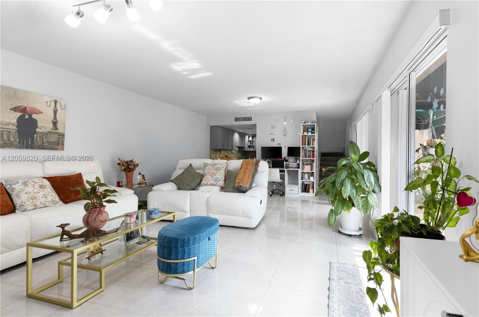 14357 SW 97th Terrace, Miami, FL 33186 — zdjęcie 2