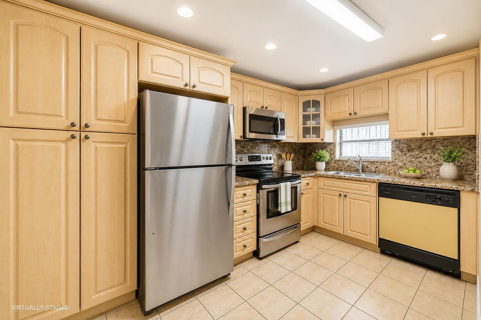 8980 S HOLLYBROOK Boulevard # 204, Pembroke Pines, FL 33025 — zdjęcie 2