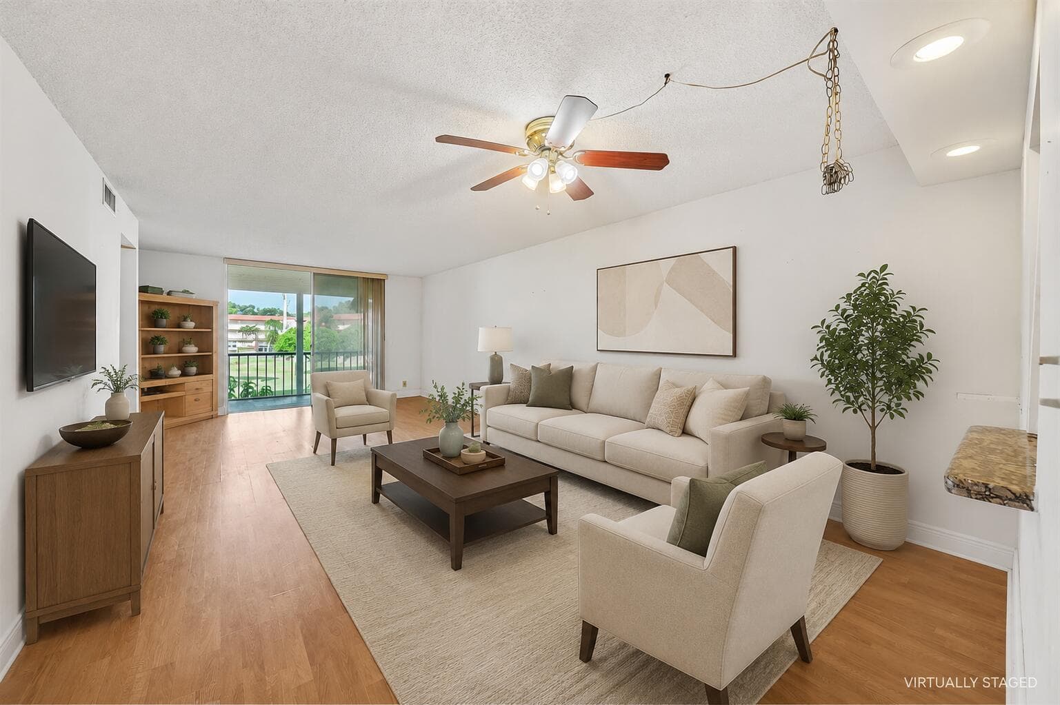 8980 S HOLLYBROOK Boulevard # 204, Pembroke Pines, FL 33025