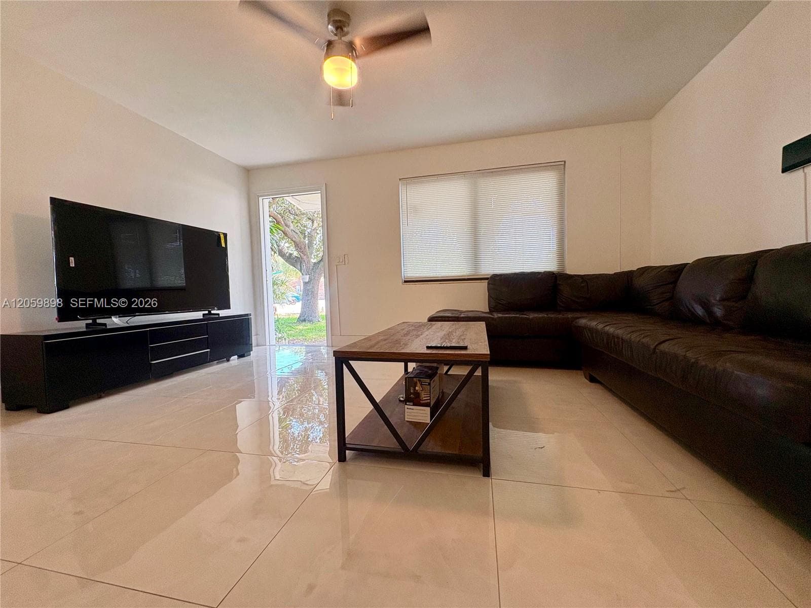 929 SW 10th Ave # 0, Delray Beach, FL 33444 — zdjęcie 2
