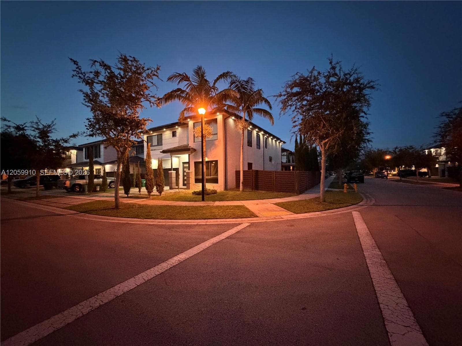 13661 SW 160th Ct, Miami, FL 33196 — zdjęcie 4