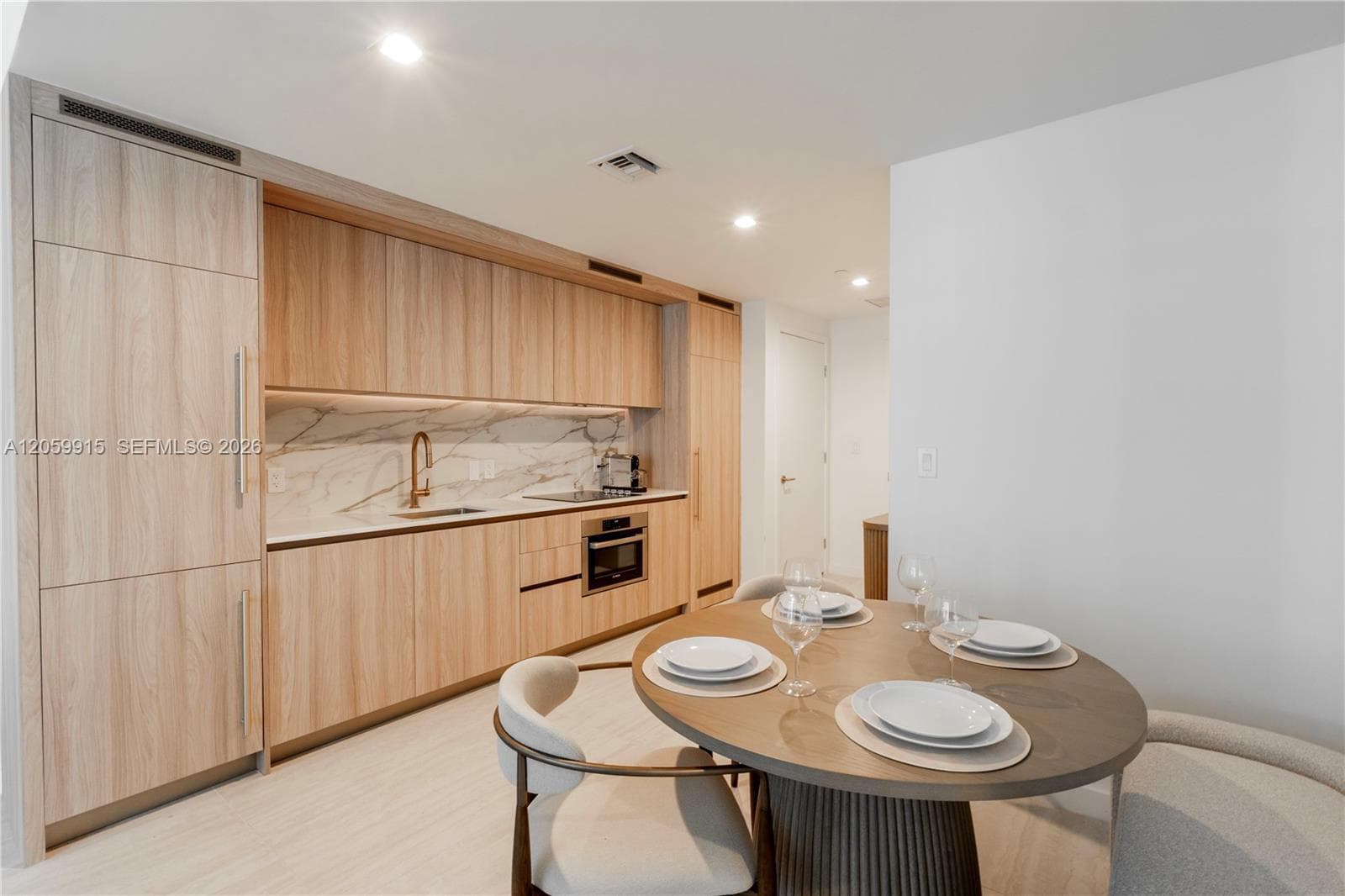 77 SE 5th St # 1910, Miami, FL 33131 — zdjęcie 4