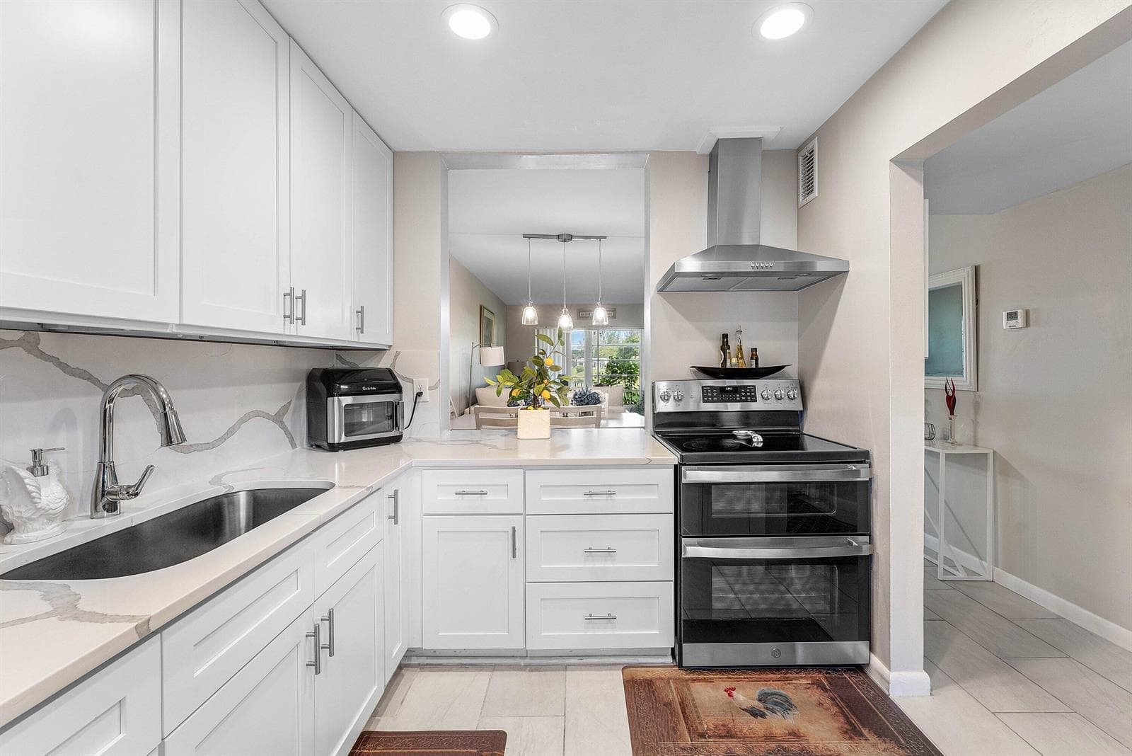 112 Lake Constance Drive, West Palm Beach, FL 33411 — zdjęcie 4