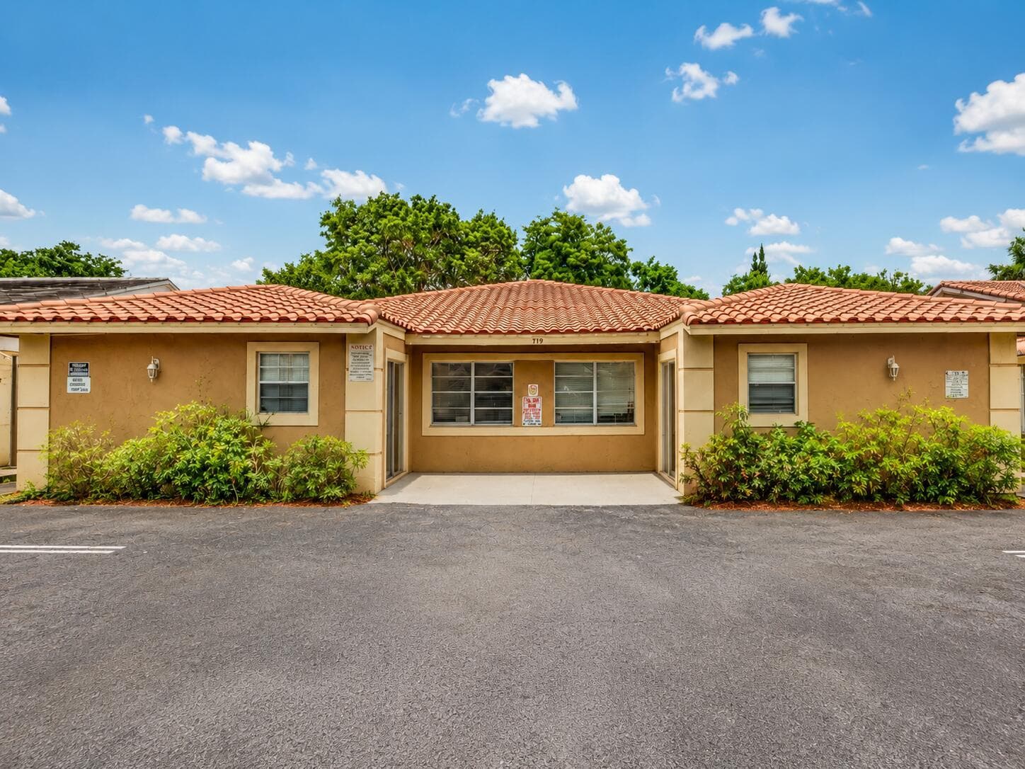 4125 WOODSIDE Drive # 4, Coral Springs, FL 33065