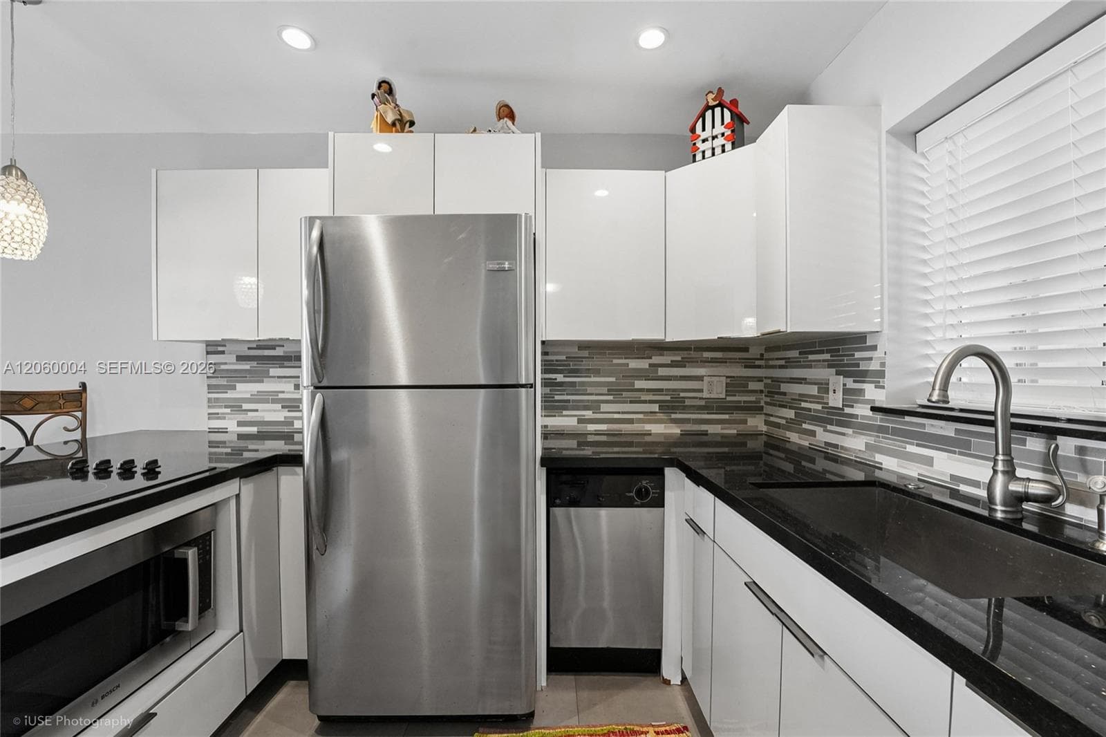 3536 NE 168th St # 206, North Miami Beach, FL 33160 — zdjęcie 2