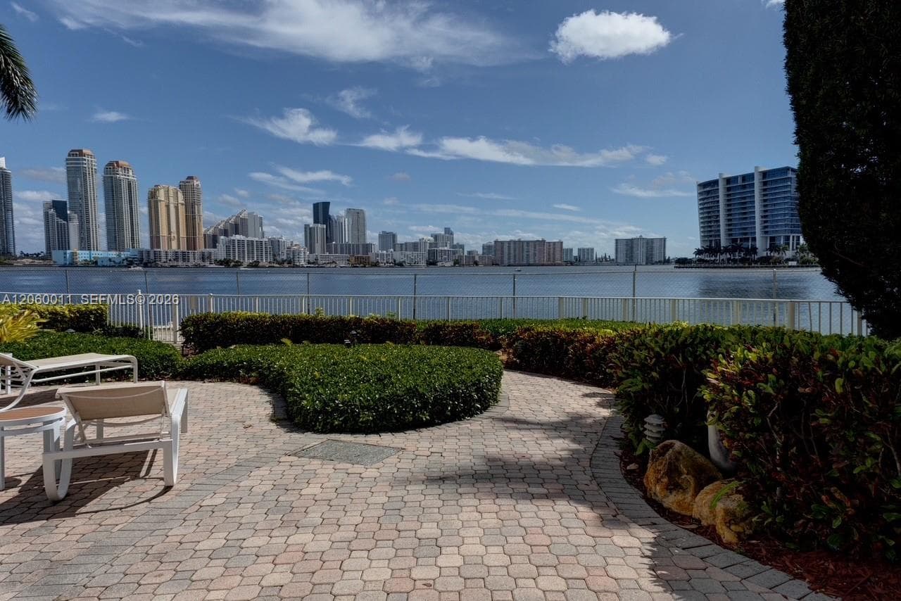 3600 Mystic Pointe Dr # 613, Aventura, FL 33180 — zdjęcie 4
