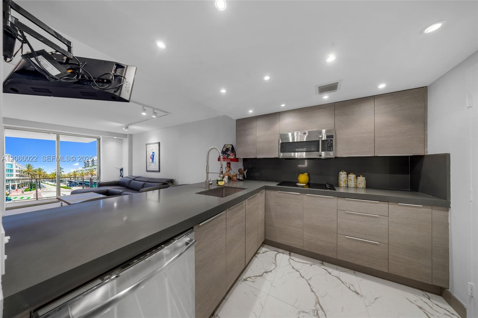 465 Ocean Dr # 303, Miami Beach, FL 33139 — zdjęcie 5