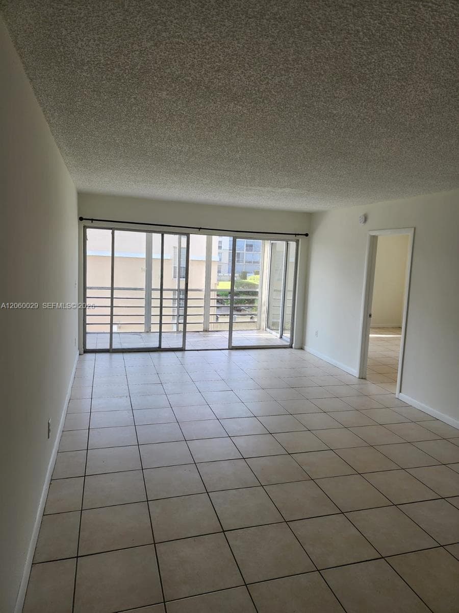 7981 S French Dr # 2-202, Pembroke Pines, FL 33024 — zdjęcie 5