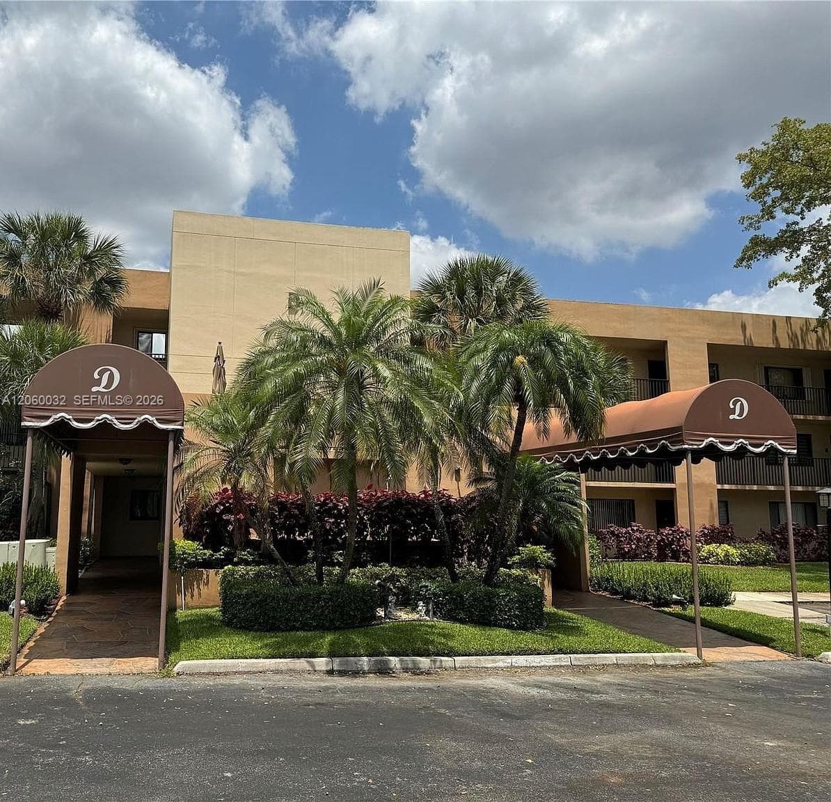 7370 Ashmont Cir # 301, Tamarac, FL 33321