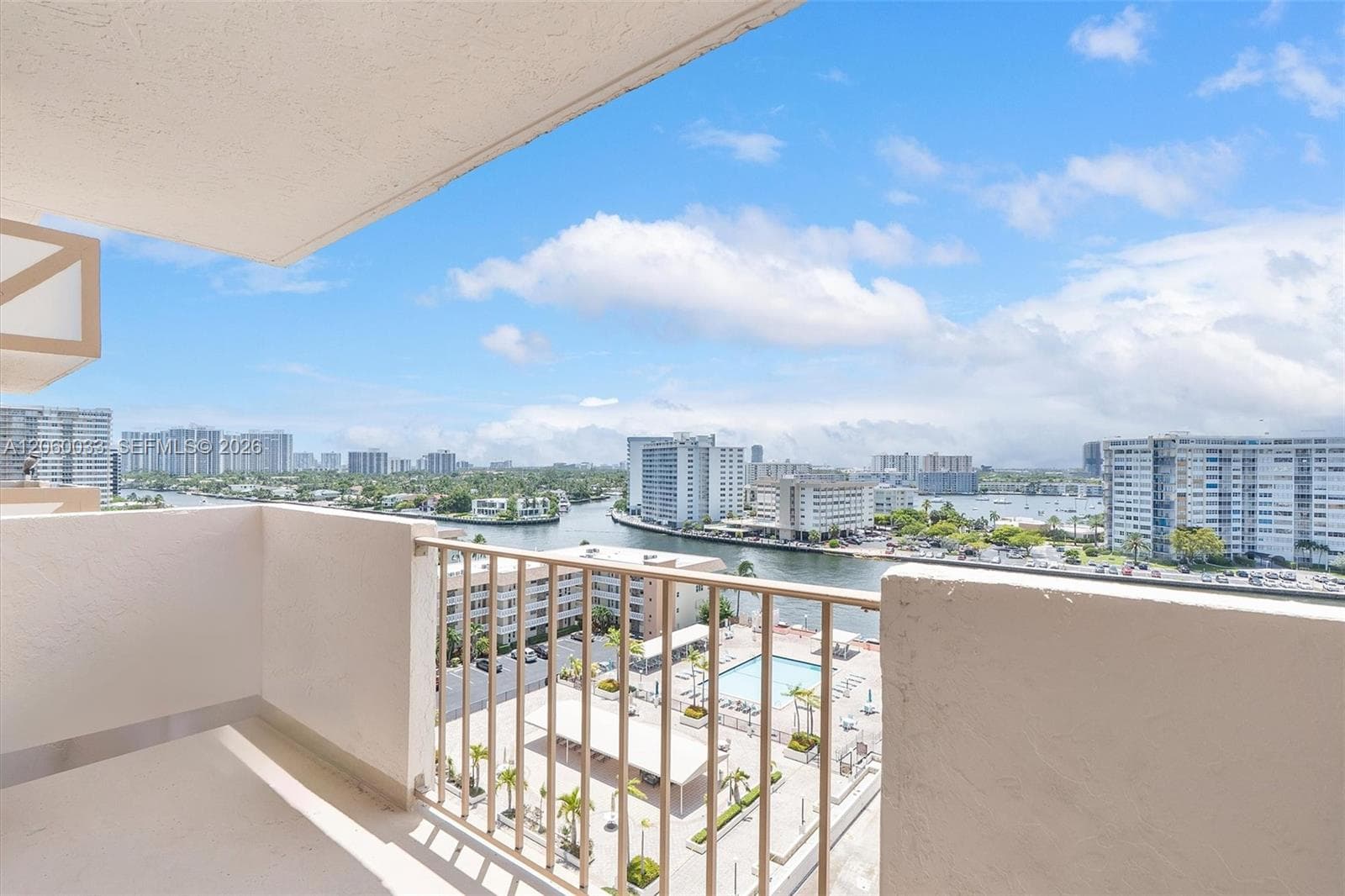 1865 S Ocean Dr # 11J, Hallandale Beach, FL 33009 — zdjęcie 5