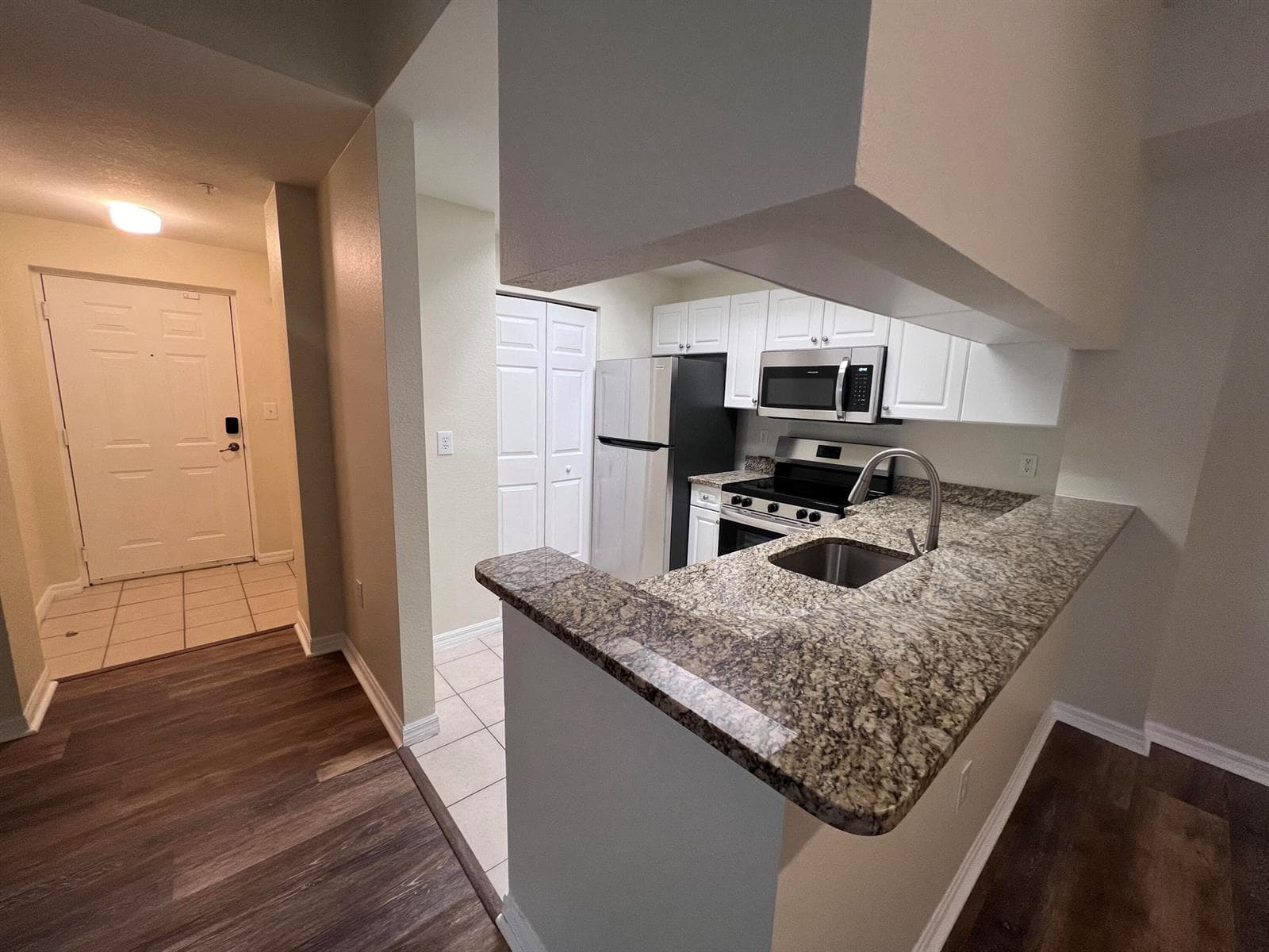 2802 SARENTO Place # 302, Palm Beach Gardens, FL 33410 — zdjęcie 4