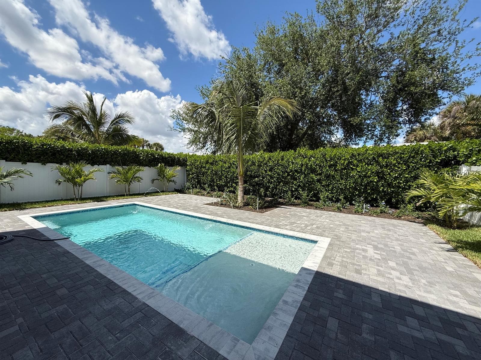 518 LUCKY Lane, Delray Beach, FL 33444 — zdjęcie 2