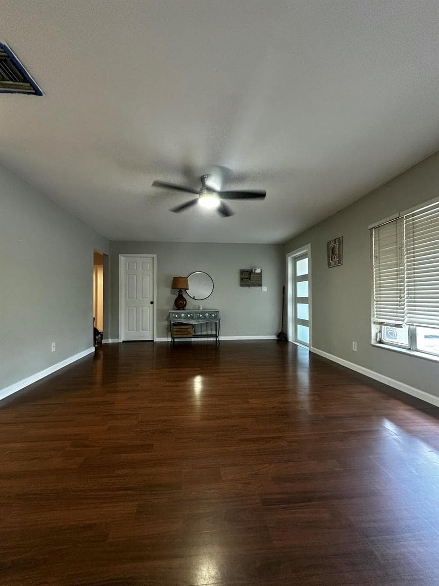 8211 NW 91st Avenue, Tamarac, FL 33321 — zdjęcie 5