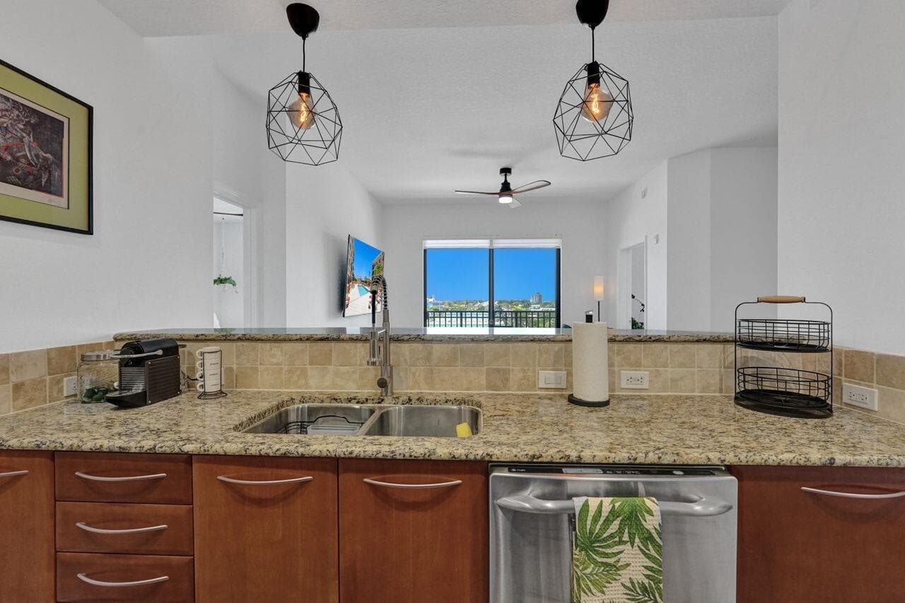 511 LUCERNE Avenue # 613, FL 33460 — zdjęcie 4