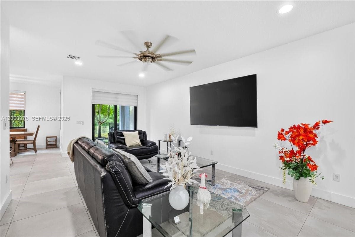 425 NW 33rd Ln, Pompano Beach, FL 33069 — zdjęcie 5