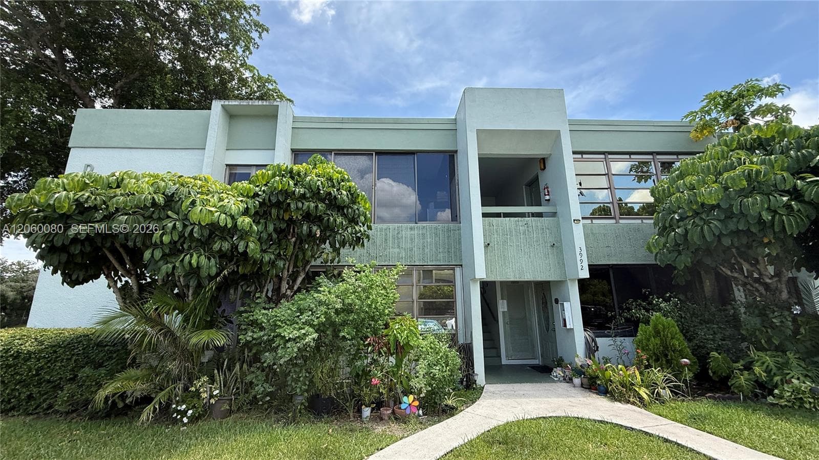 3992 N Pine Island Rd # 2A, Sunrise, FL 33351