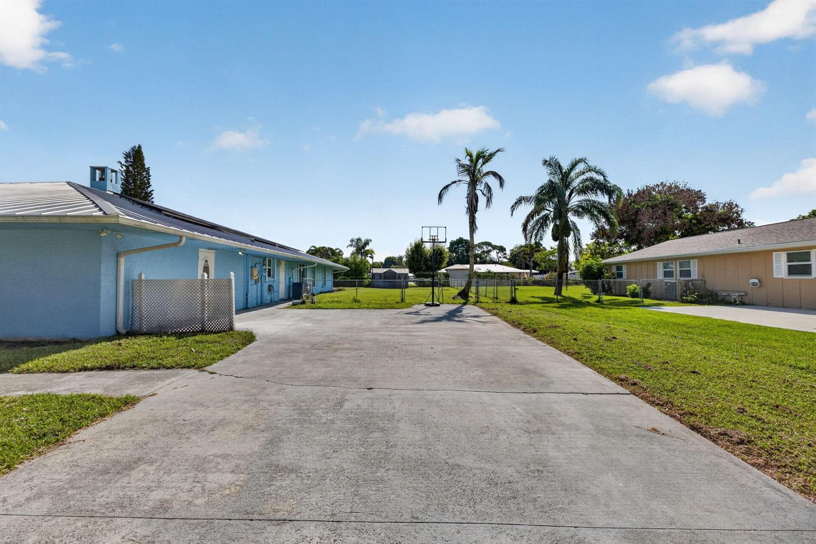 2101 SE BISBEE Street, Port St. Lucie, FL 34952 — zdjęcie 3