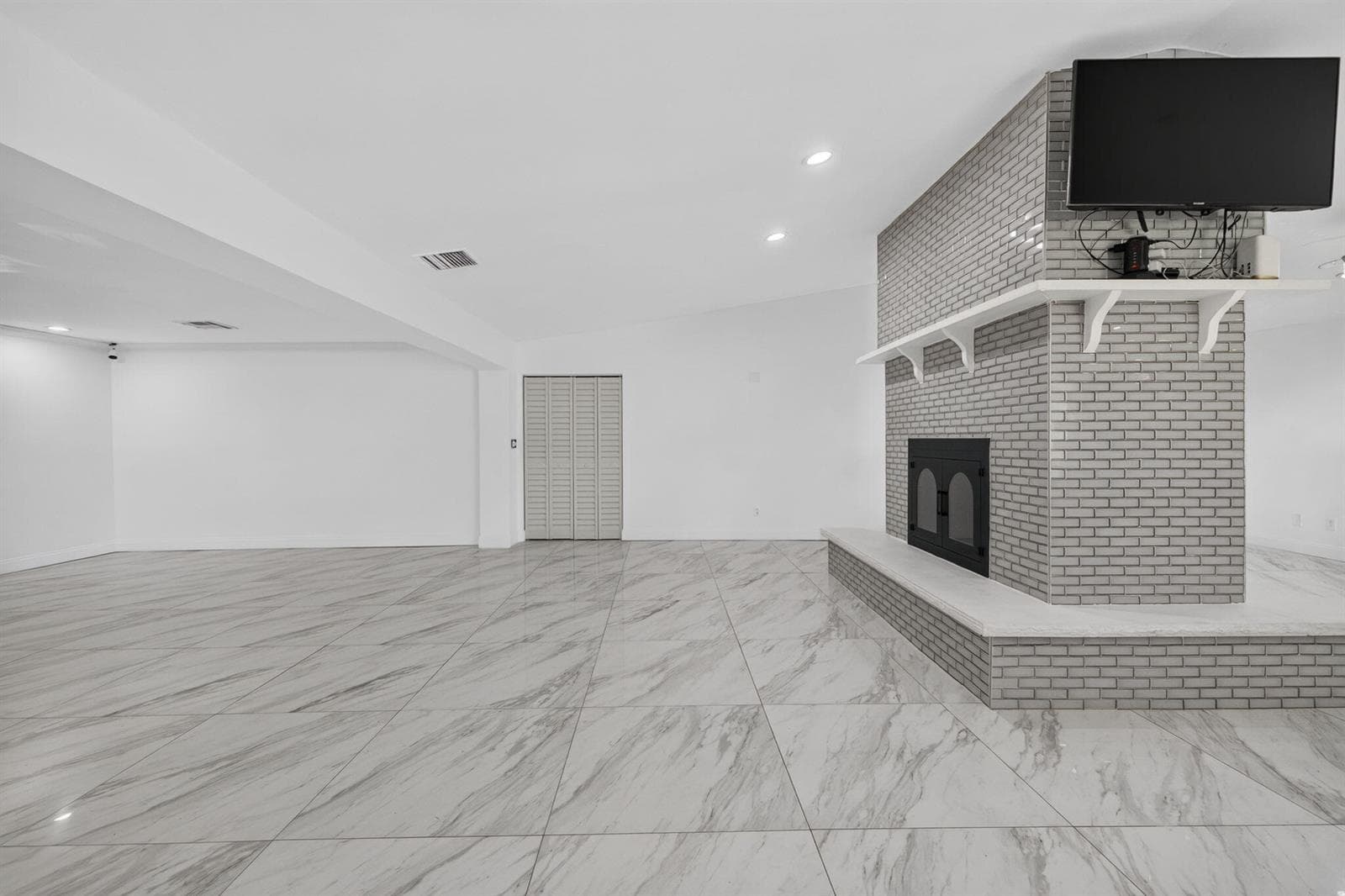 2101 SE BISBEE Street, Port St. Lucie, FL 34952 — zdjęcie 5