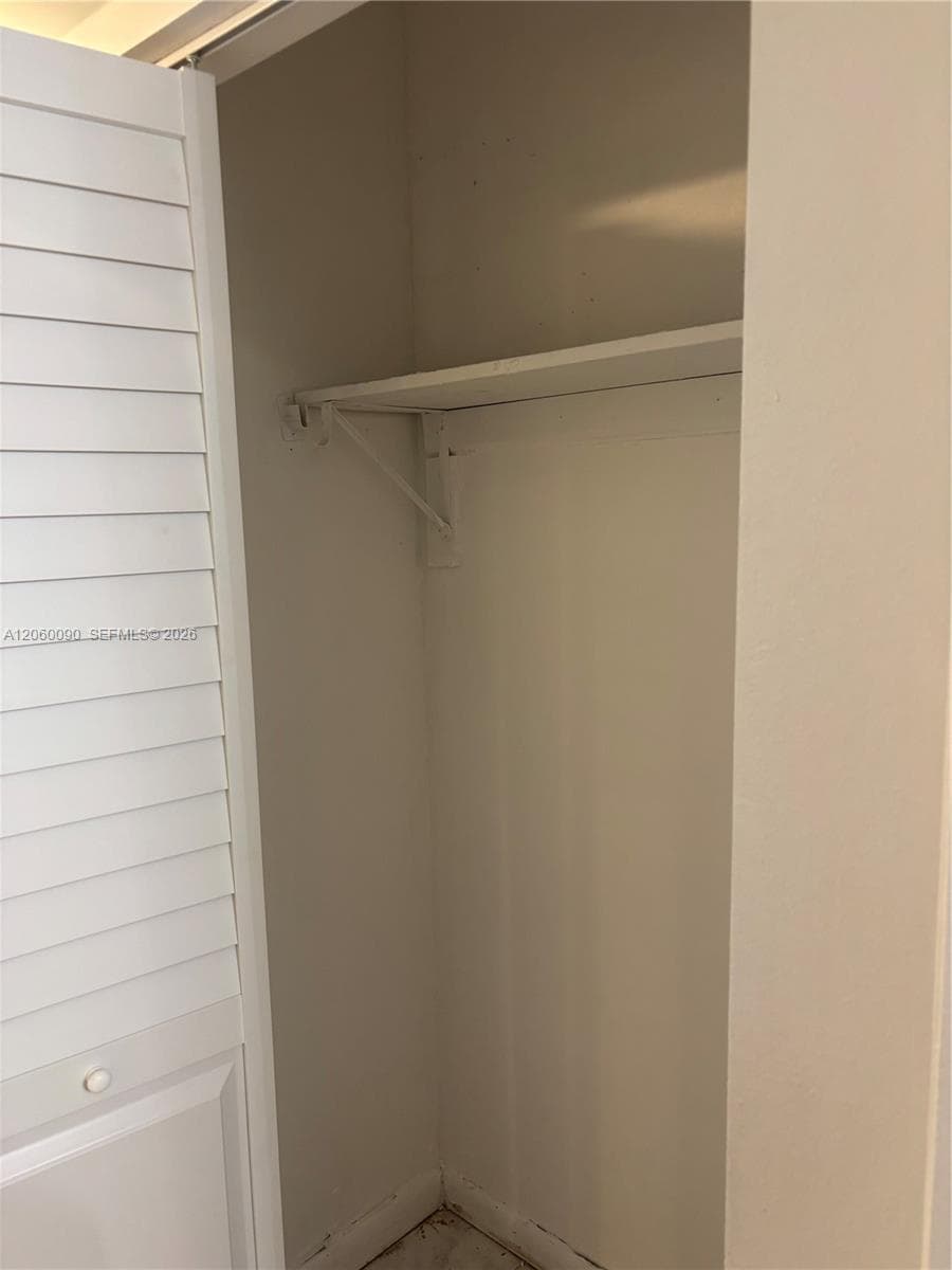 3600 NW 21st St # 101, Lauderdale Lakes, FL 33311 — zdjęcie 5
