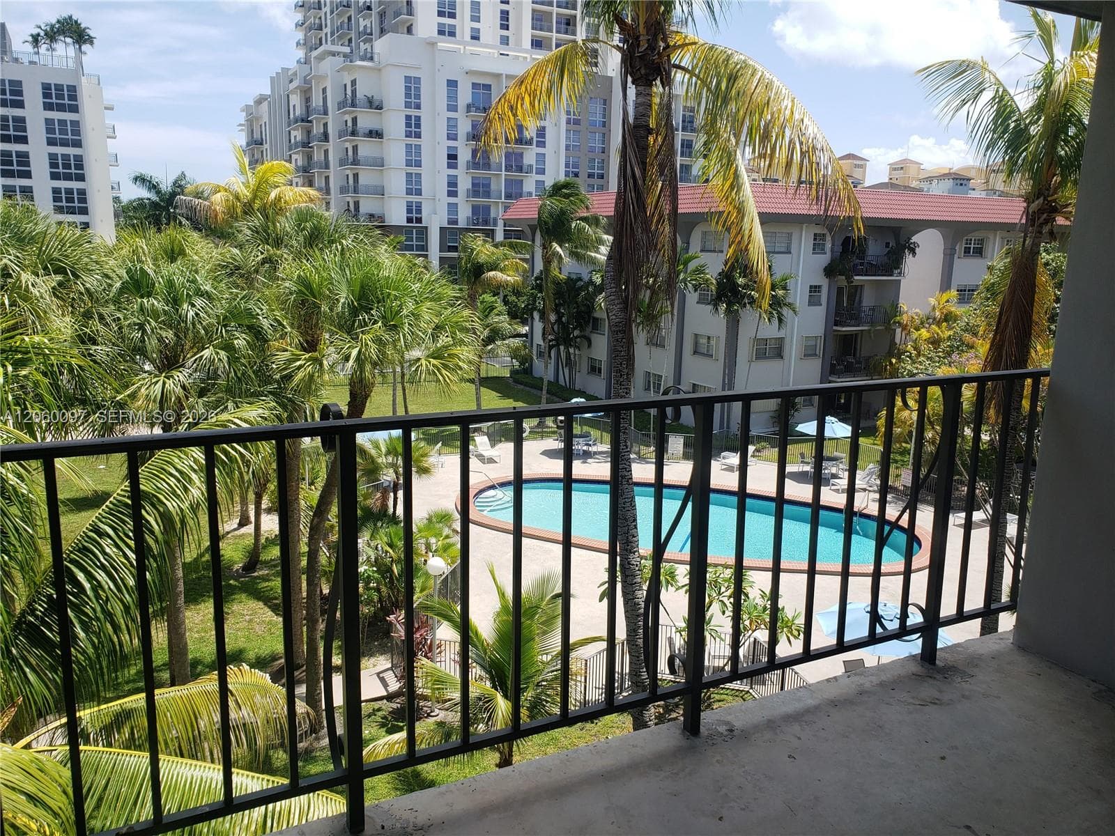 8107 SW 72nd Ave # 416E, Miami, FL 33143