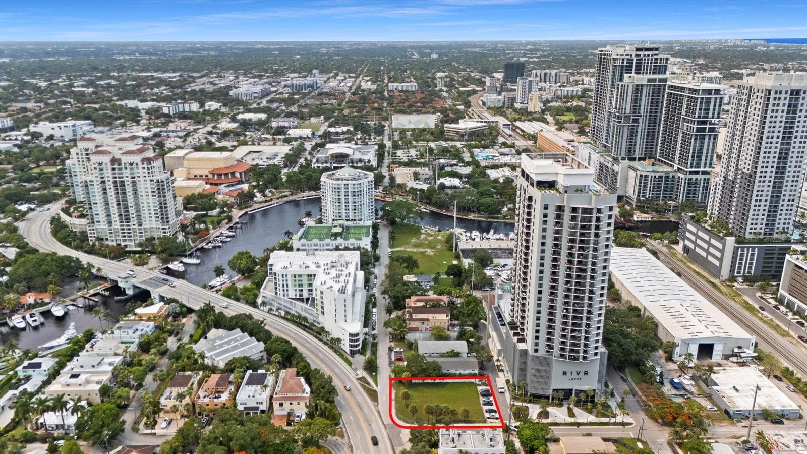 460 SW 4TH Avenue, Fort Lauderdale, FL 33315 — zdjęcie 3