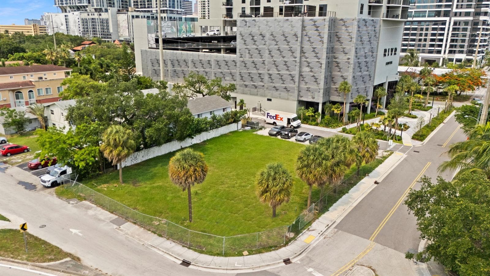 460 SW 4TH Avenue, Fort Lauderdale, FL 33315 — zdjęcie 5