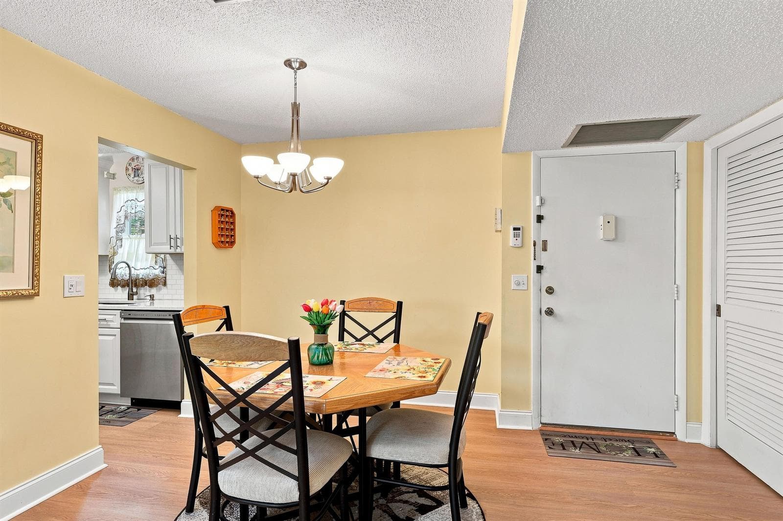 2532 Boundbrook Drive S # 107, Palm Springs, FL 33406 — zdjęcie 2