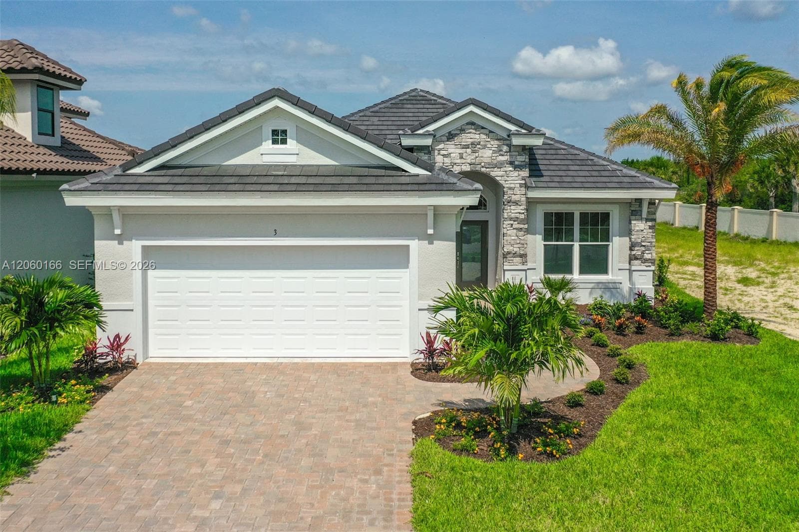 3 RIO VISTA DR, Palm Coast, FL 32137