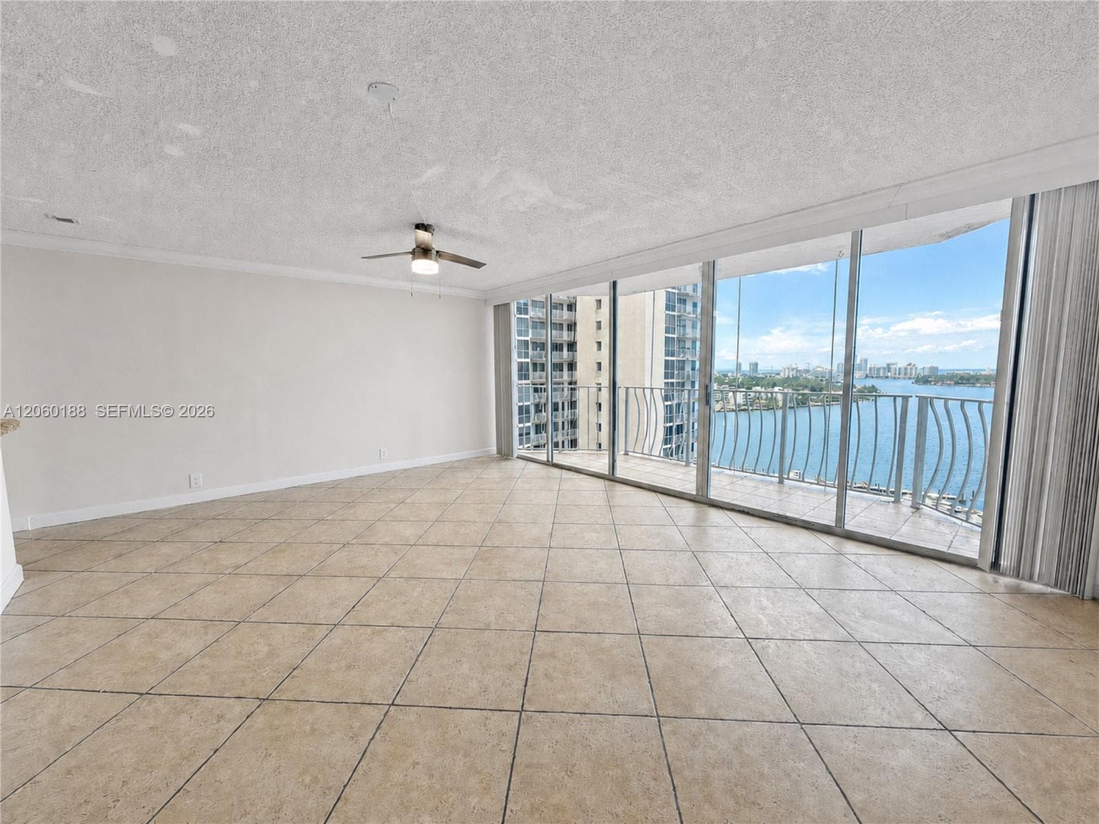 7601 E Treasure Dr # 1807, North Bay Village, FL 33141 — zdjęcie 3
