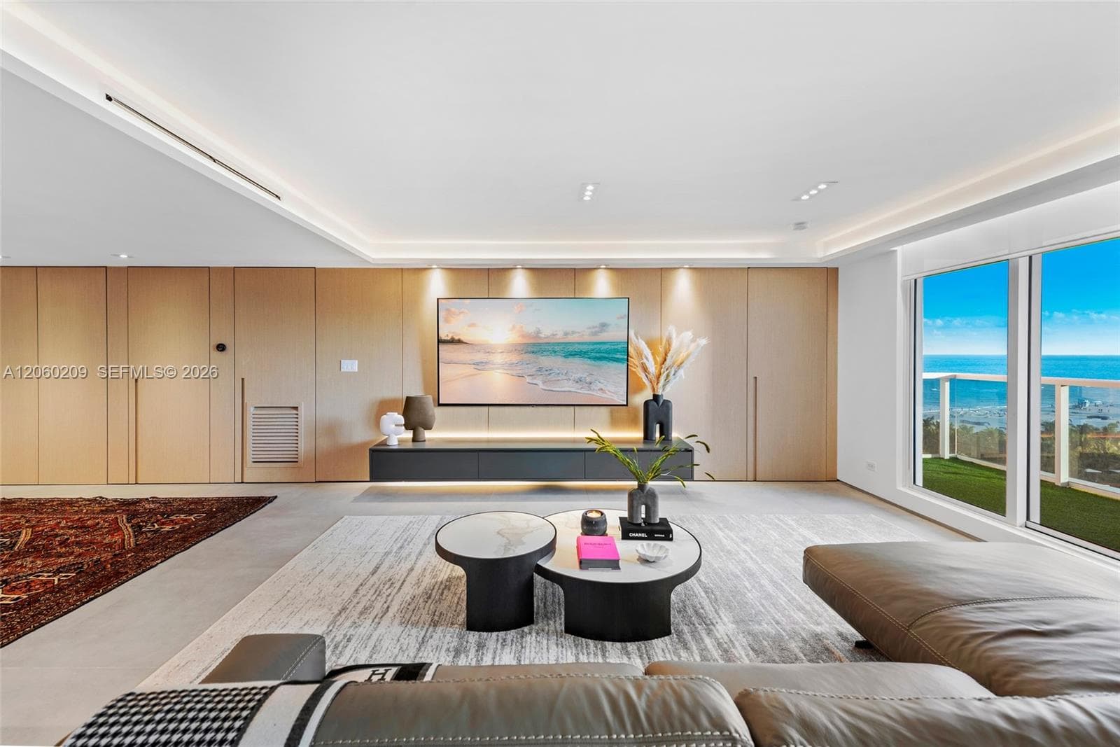 2301 Collins Ave # 1003/1004, Miami Beach, FL 33139