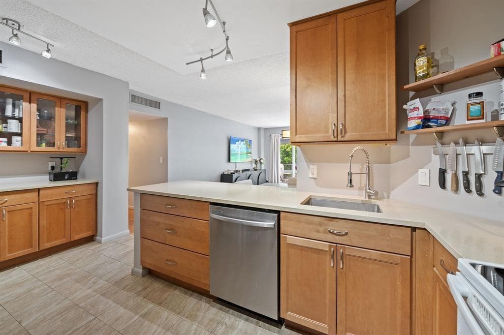 340 Sunset Drive # 401, Fort Lauderdale, FL 33301 — zdjęcie 5