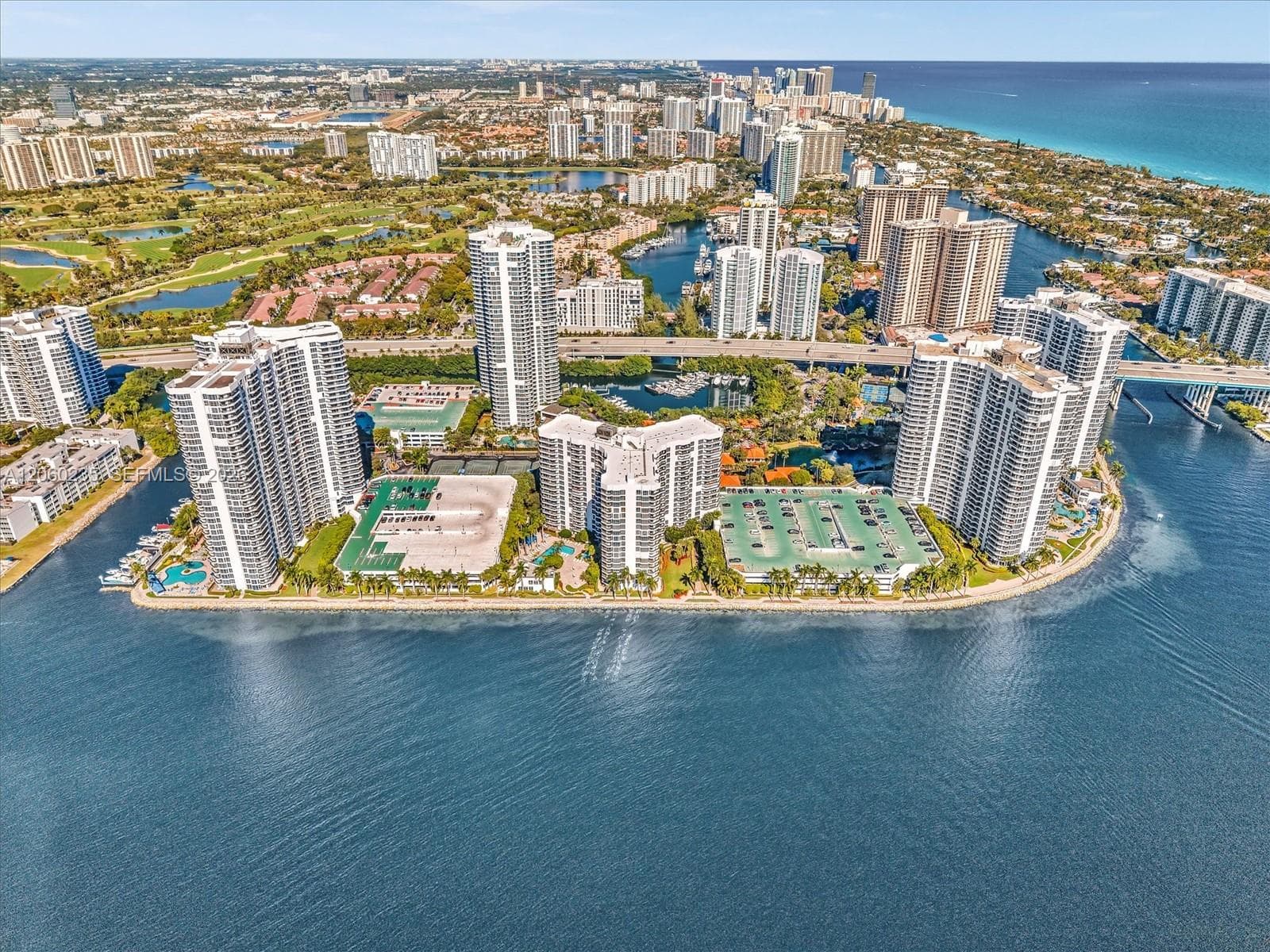 3530 Mystic Pointe Dr # 1004, Aventura, FL 33180