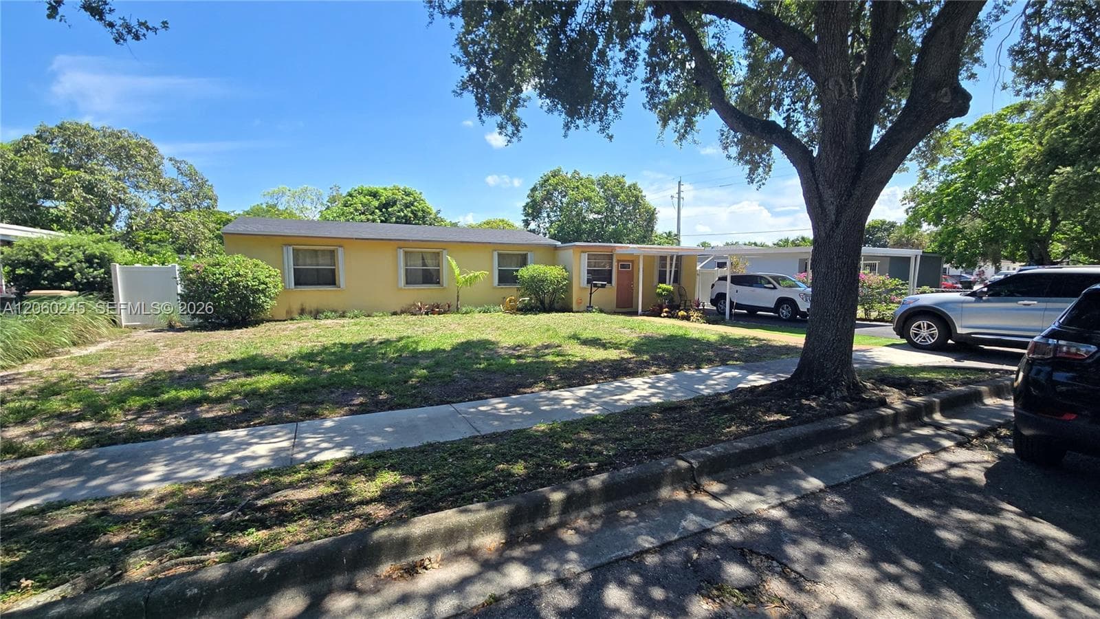 1680 NW 133rd St, North Miami, FL 33167 — zdjęcie 3