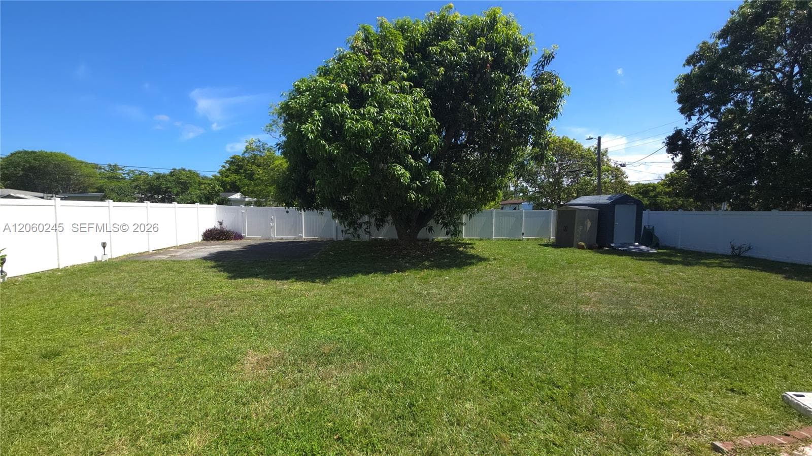 1680 NW 133rd St, North Miami, FL 33167 — zdjęcie 4