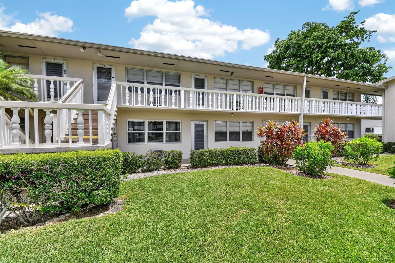 16 SUSSEX A, West Palm Beach, FL 33417