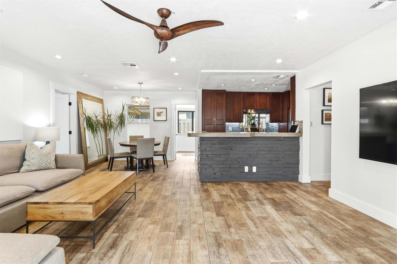 1400 NE 17th Avenue, Fort Lauderdale, FL 33304 — zdjęcie 5