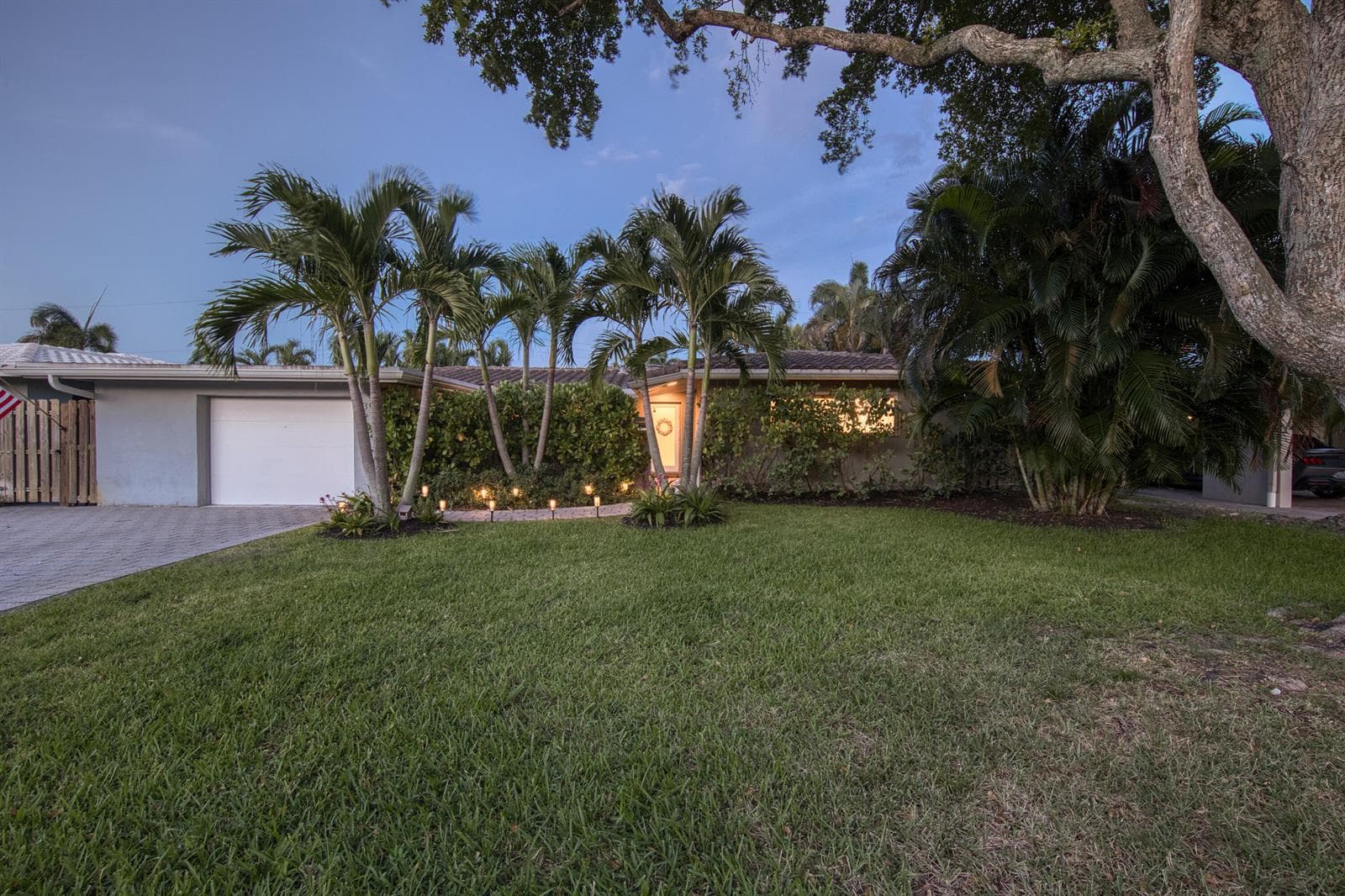 3652 NE 18TH Avenue, Oakland Park, FL 33334 — zdjęcie 2