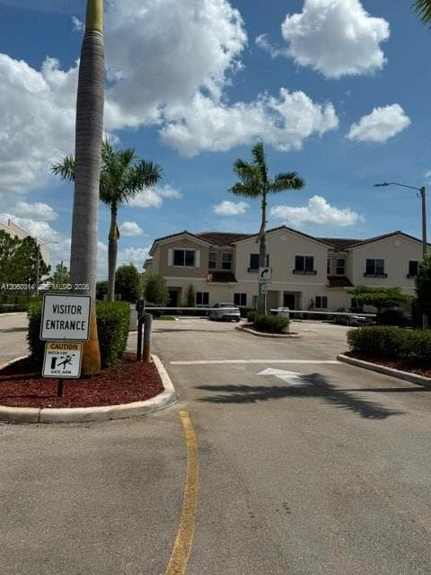 2802 NW 181st St, Miami Gardens, FL 33056 — zdjęcie 2