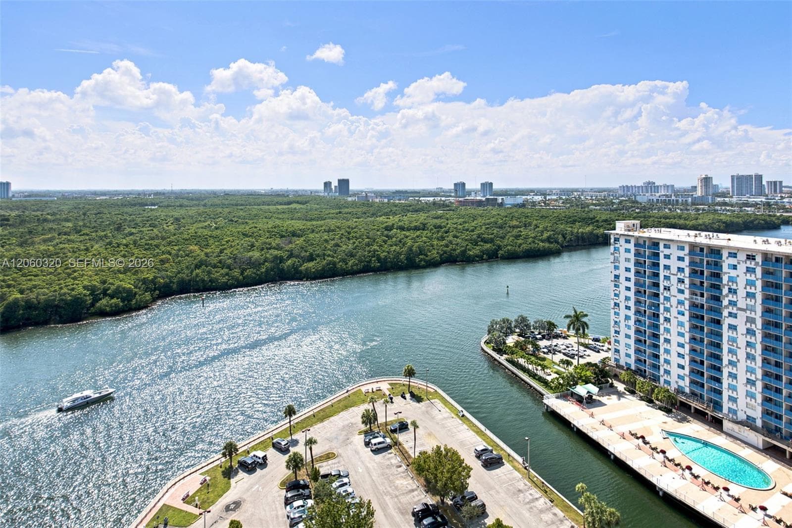 500 Bayview Dr # 2121, Sunny Isles Beach, FL 33160 — zdjęcie 2