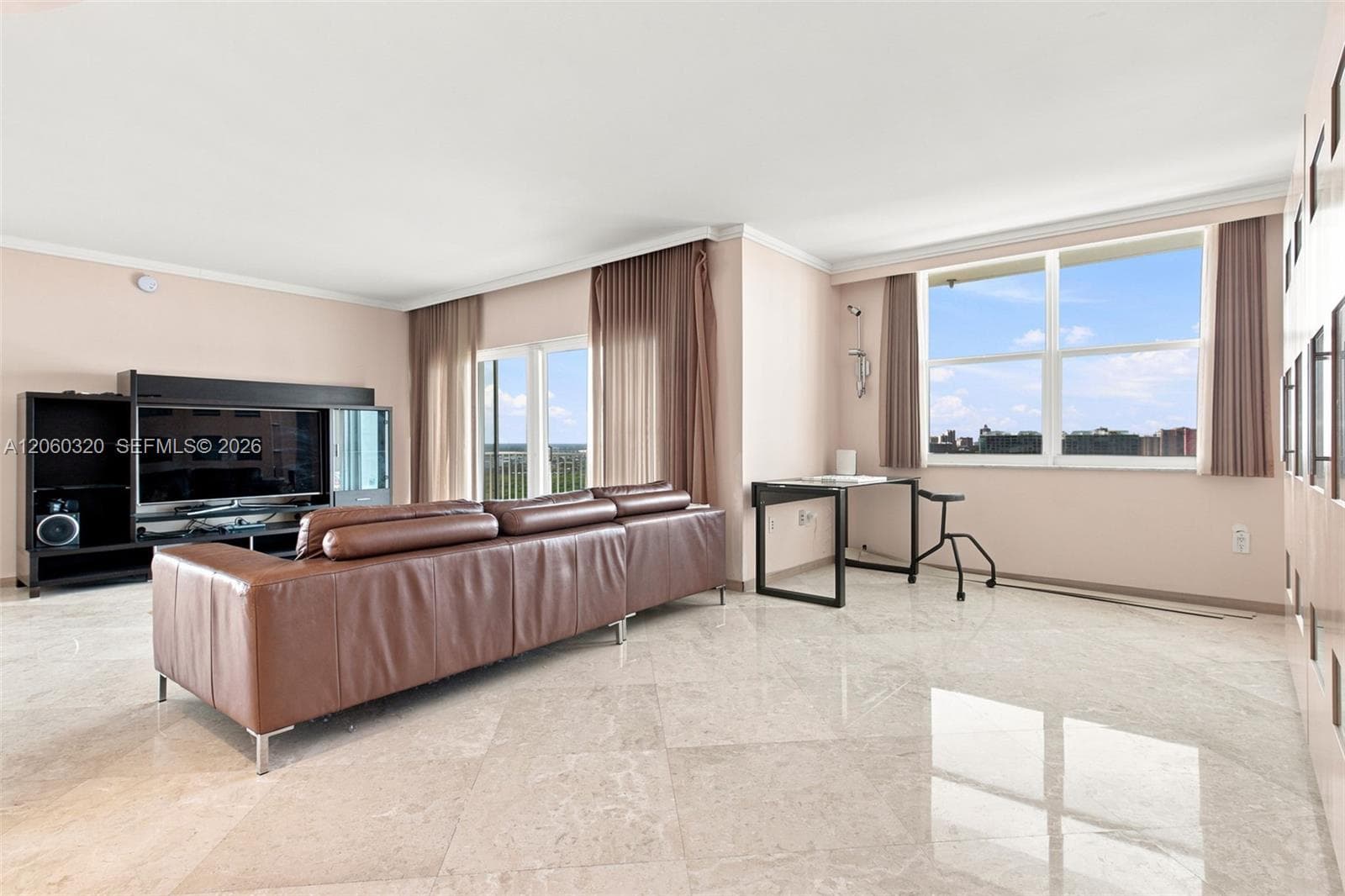500 Bayview Dr # 2121, Sunny Isles Beach, FL 33160 — zdjęcie 4